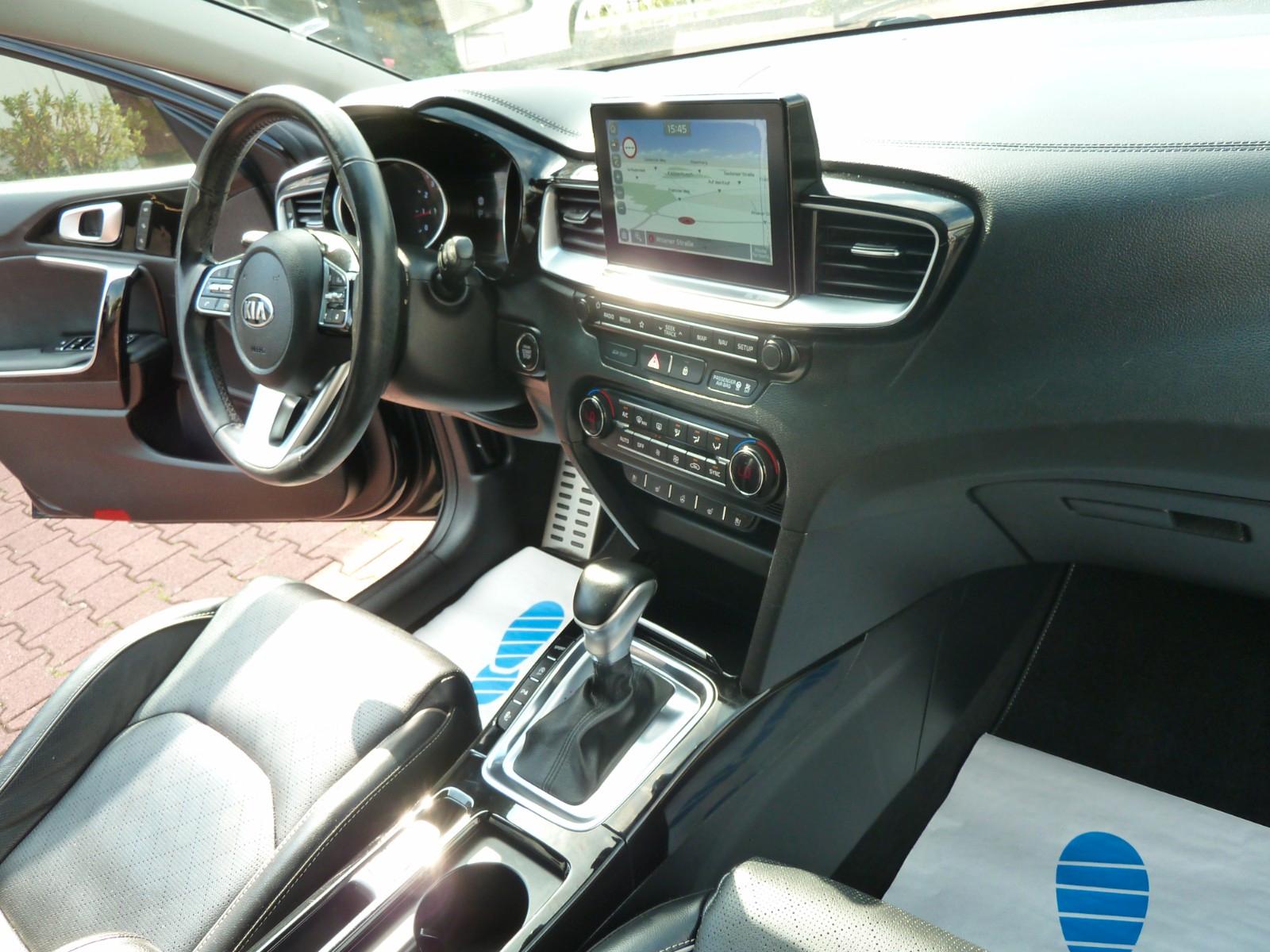 Kia cee'd / Ceed