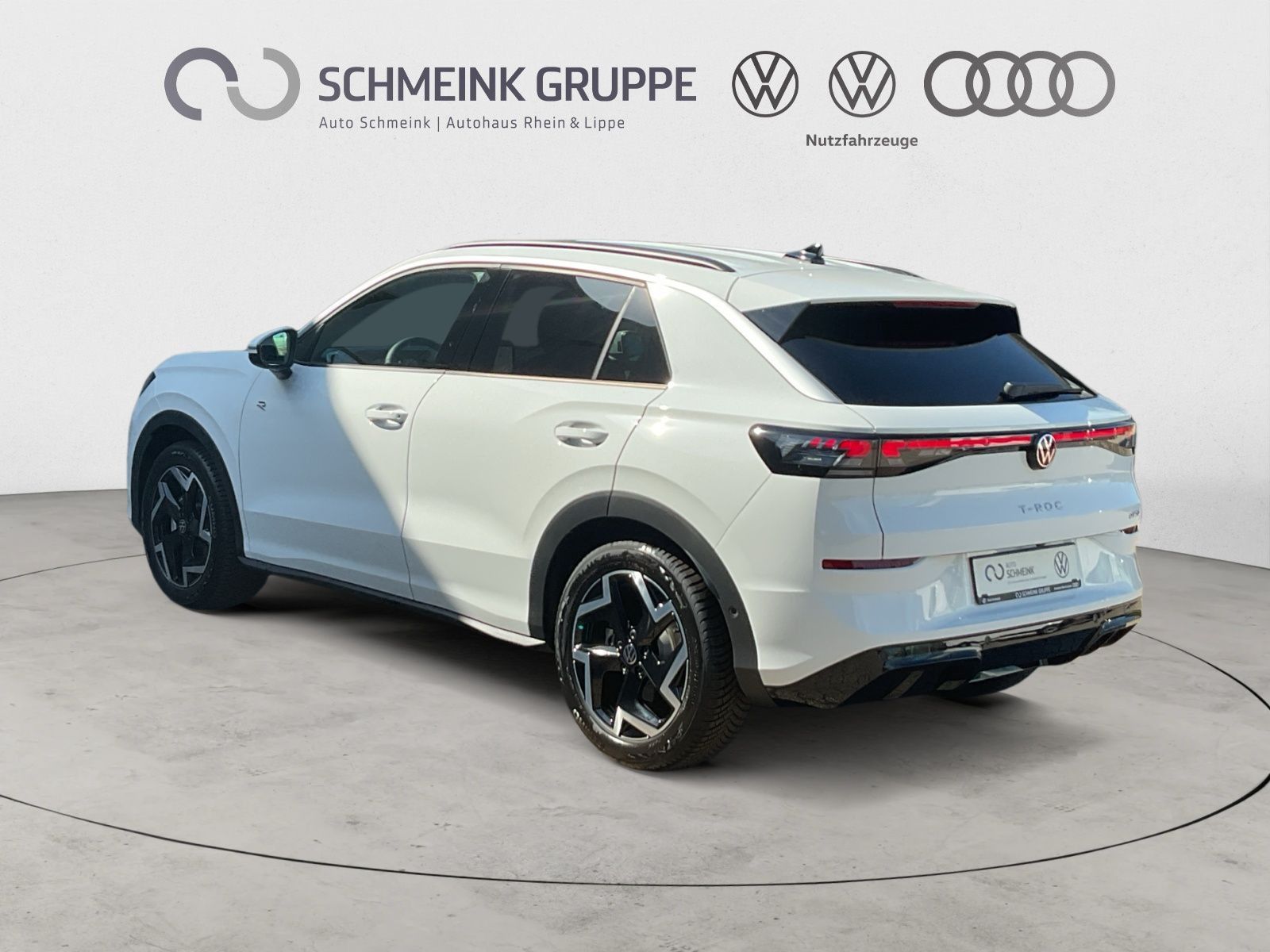 Volkswagen T-Roc R-Line 1.5 l eTSI DSG AHK Kamera Navi foto 3