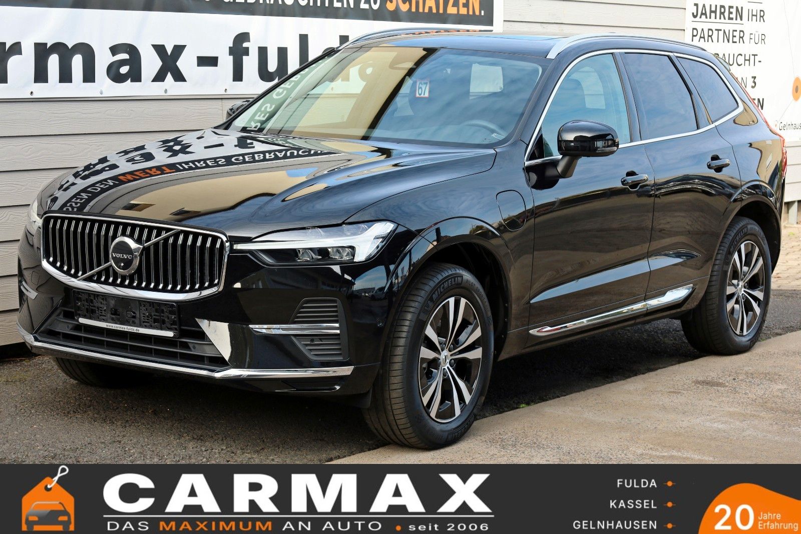 Fahrzeugabbildung Volvo XC60 T6 Recharge  AWD Leder,Navi,LED,Auto Pilot
