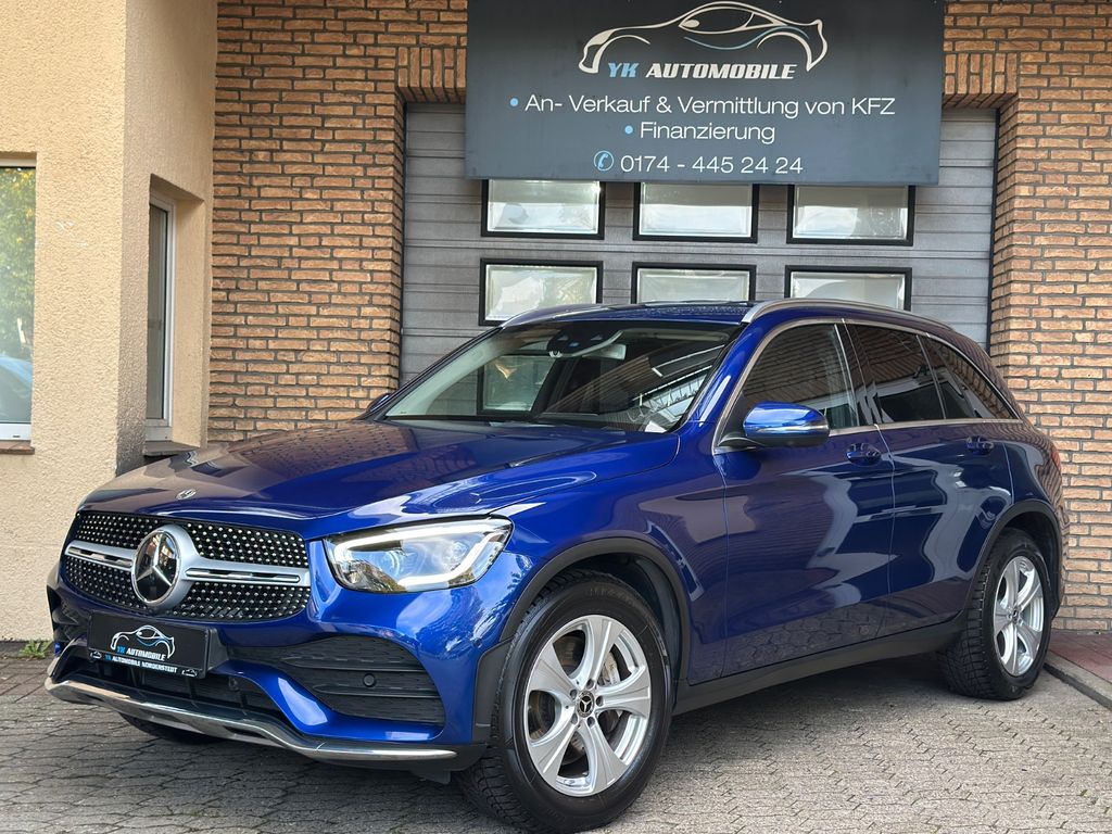 Image of Mercedes-Benz GLC 220