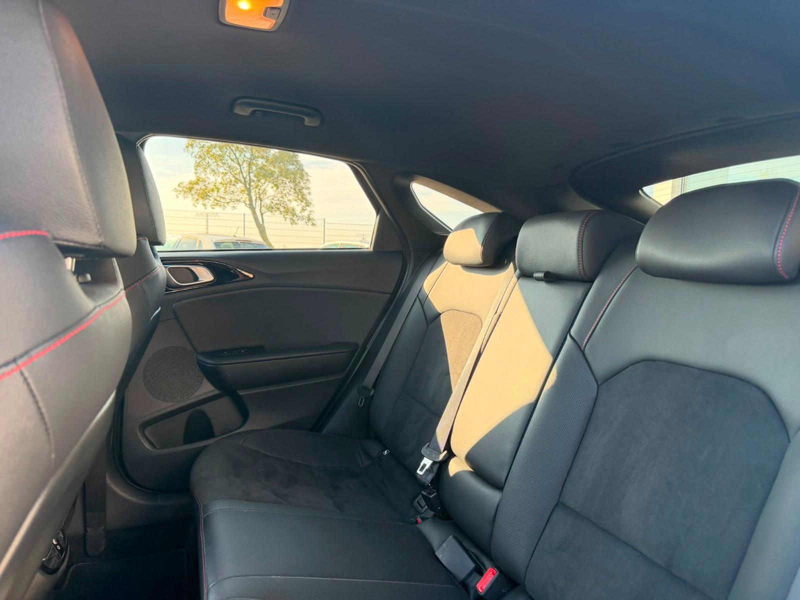 Kia ProCeed GT, Keyless, ACC, Kamera, CarPlay
