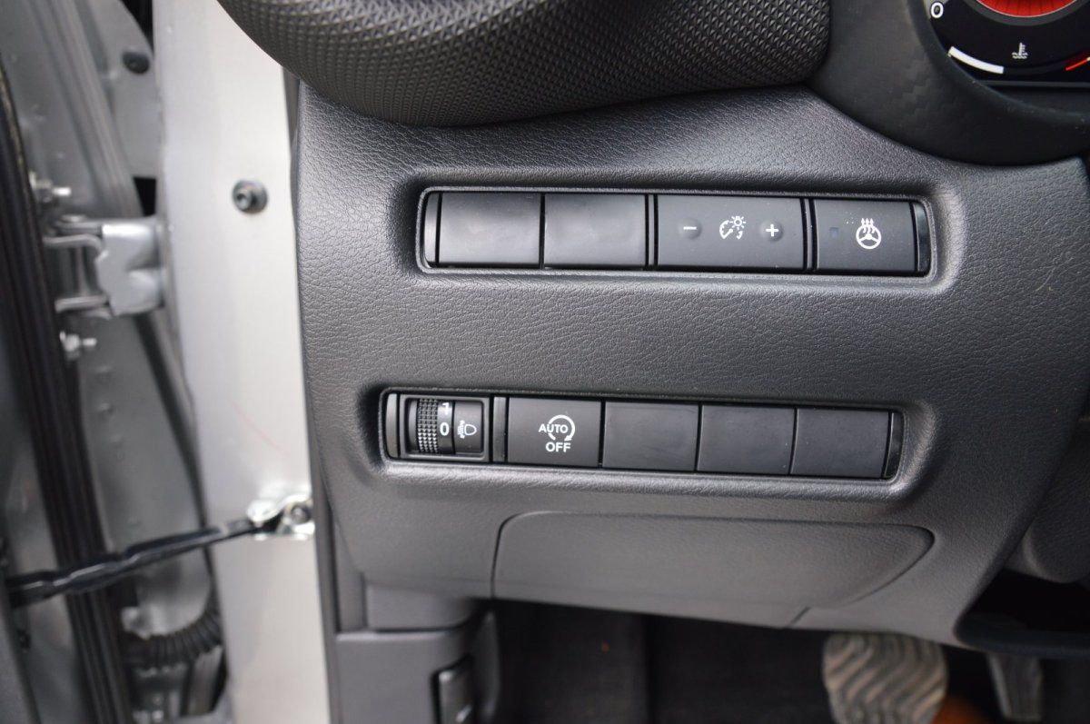 Fahrzeugabbildung Nissan Juke   N-Connecta Automatik neues Modell