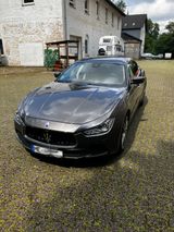 Maserati Ghibli 3.0 V6 S Q4 Automatik S - ein TRAUMWAGEN - Maserati Ghibli aus 2017