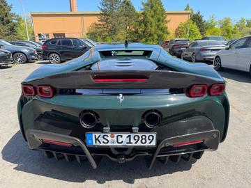 2021 Ferrari SF90 照片 6