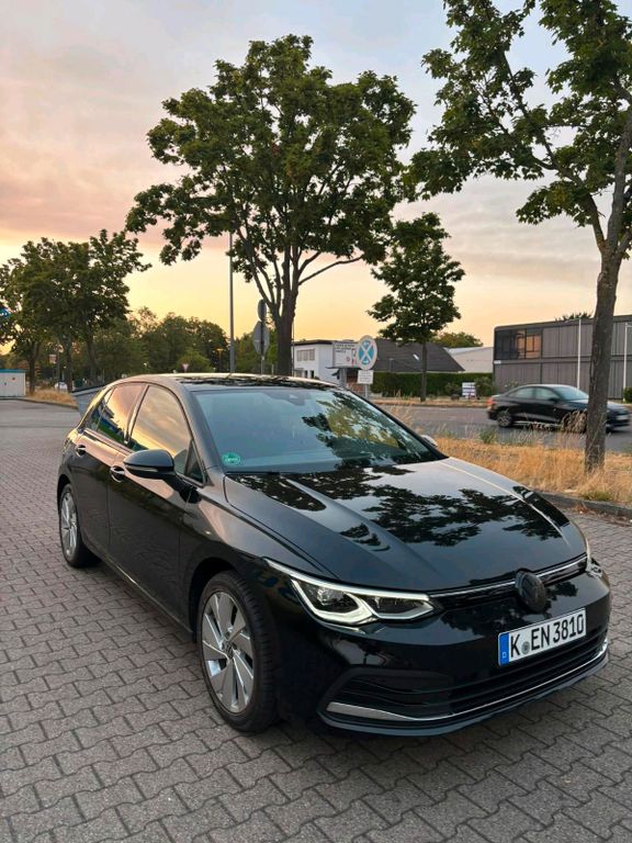 Image of Volkswagen Golf