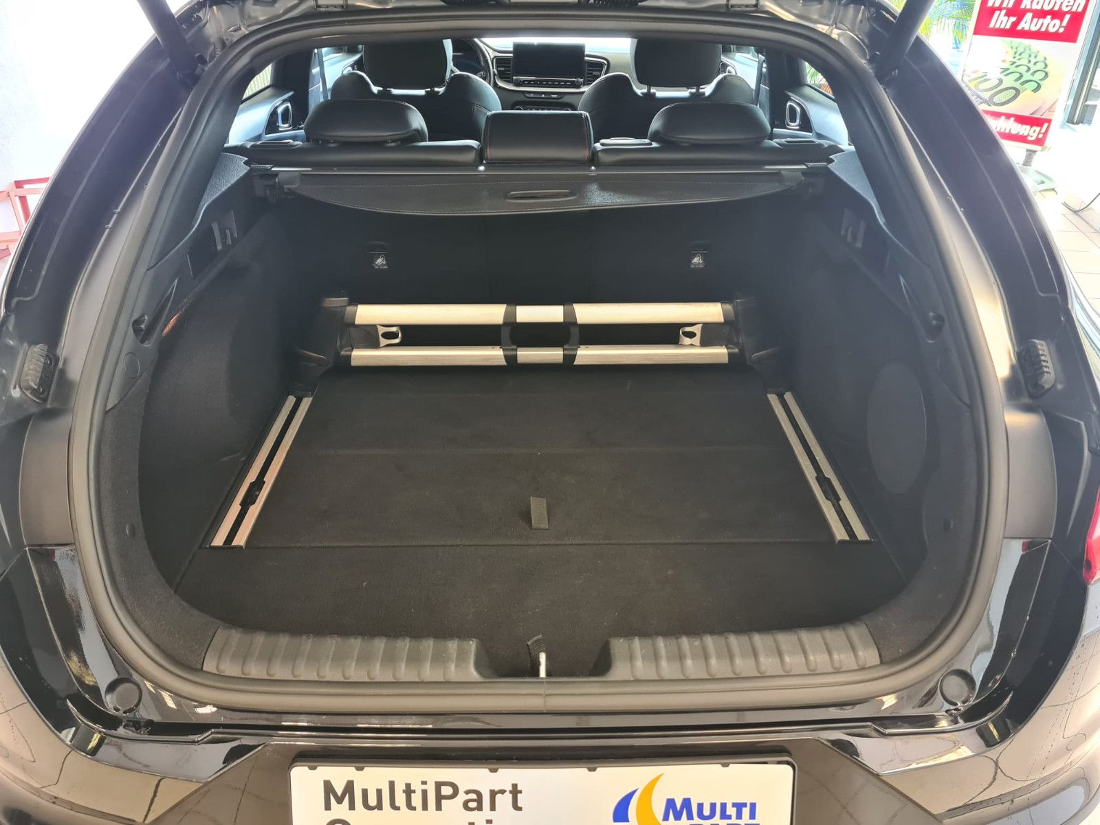 Fahrzeugabbildung Kia pro cee'd / ProCeed / 1. Hand / KAMERA / LED