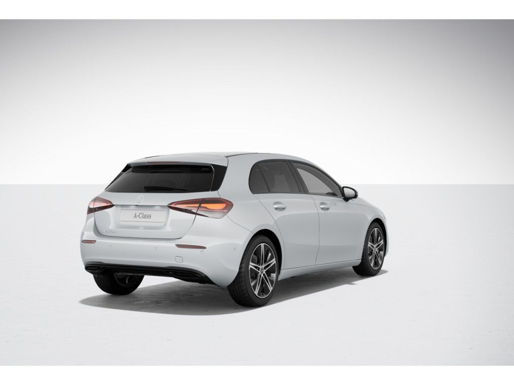 Mercedes-Benz A 220 d Progressive MLB Pano Burm 360 Night 18' foto 3