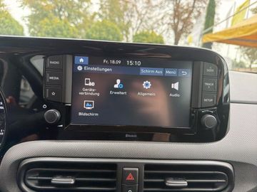 Hyundai I10 49KW67PS AUTOMATIK