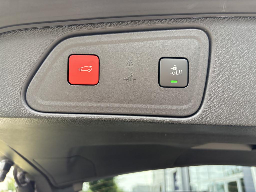 Peugeot 3008 Allure Pack 130 EAT8
