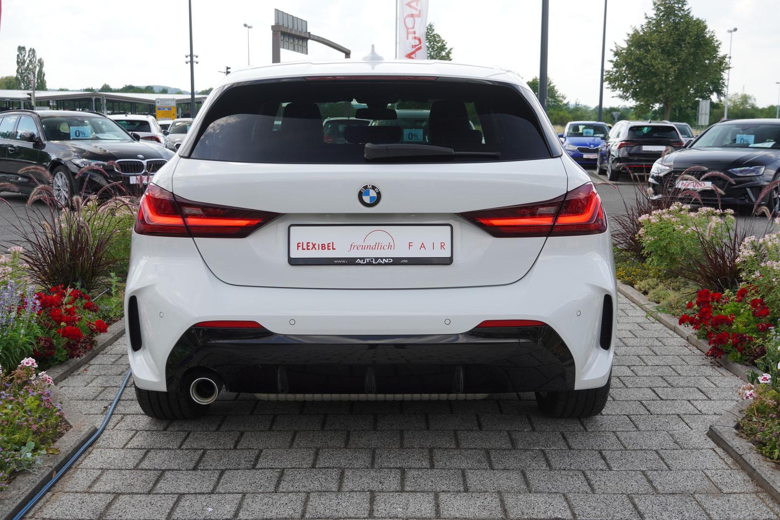 BMW 118 i M Sport Klimaaut. LED Navi PDC Tempomat USB, миниатюра 7