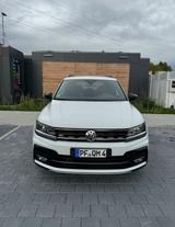 Volkswagen Tiguan 2.0 TSI 132kW DSG 4MOTION Highline Hi... - Volkswagen Gebrauchtwagen in Pforzheim