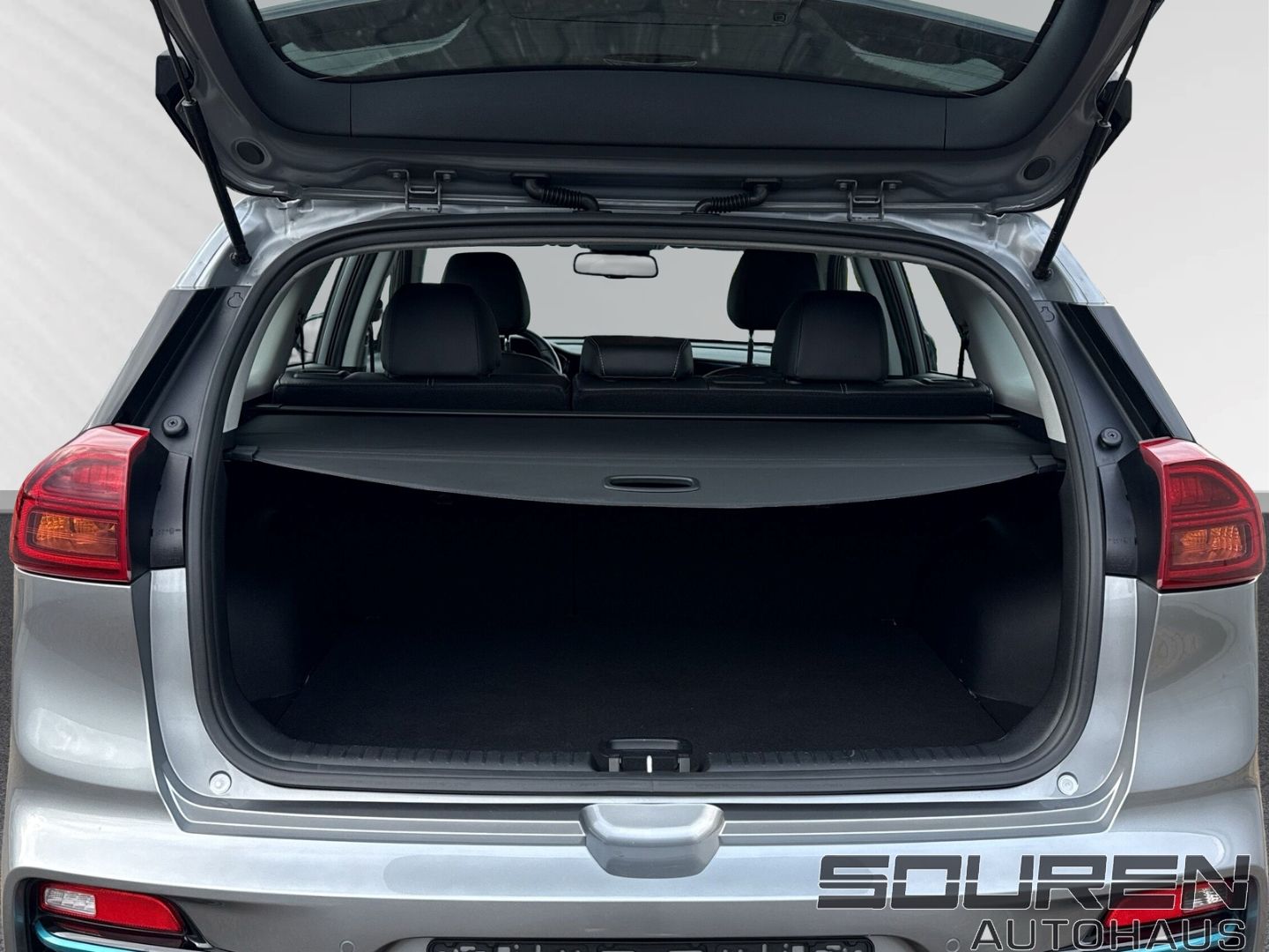 Fahrzeugabbildung Kia Niro EV Vision 3-Phasen-Lader +Navi+Digitales Co