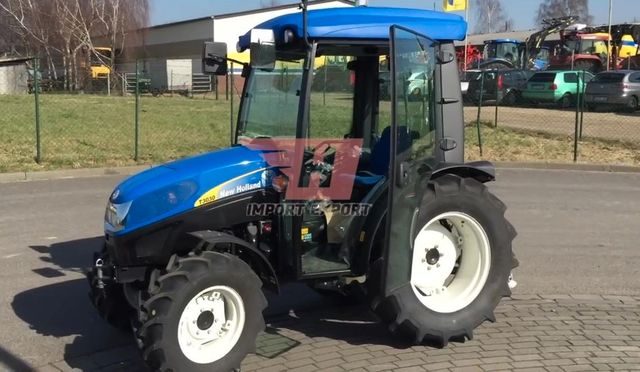 New Holland T 3030