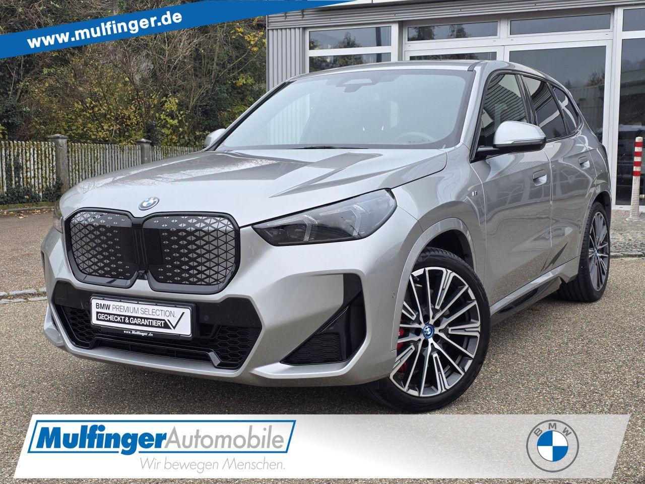 BMW iX1 x30 M Sport Pro HUD ACC PanoD.SuView.AHK 20"