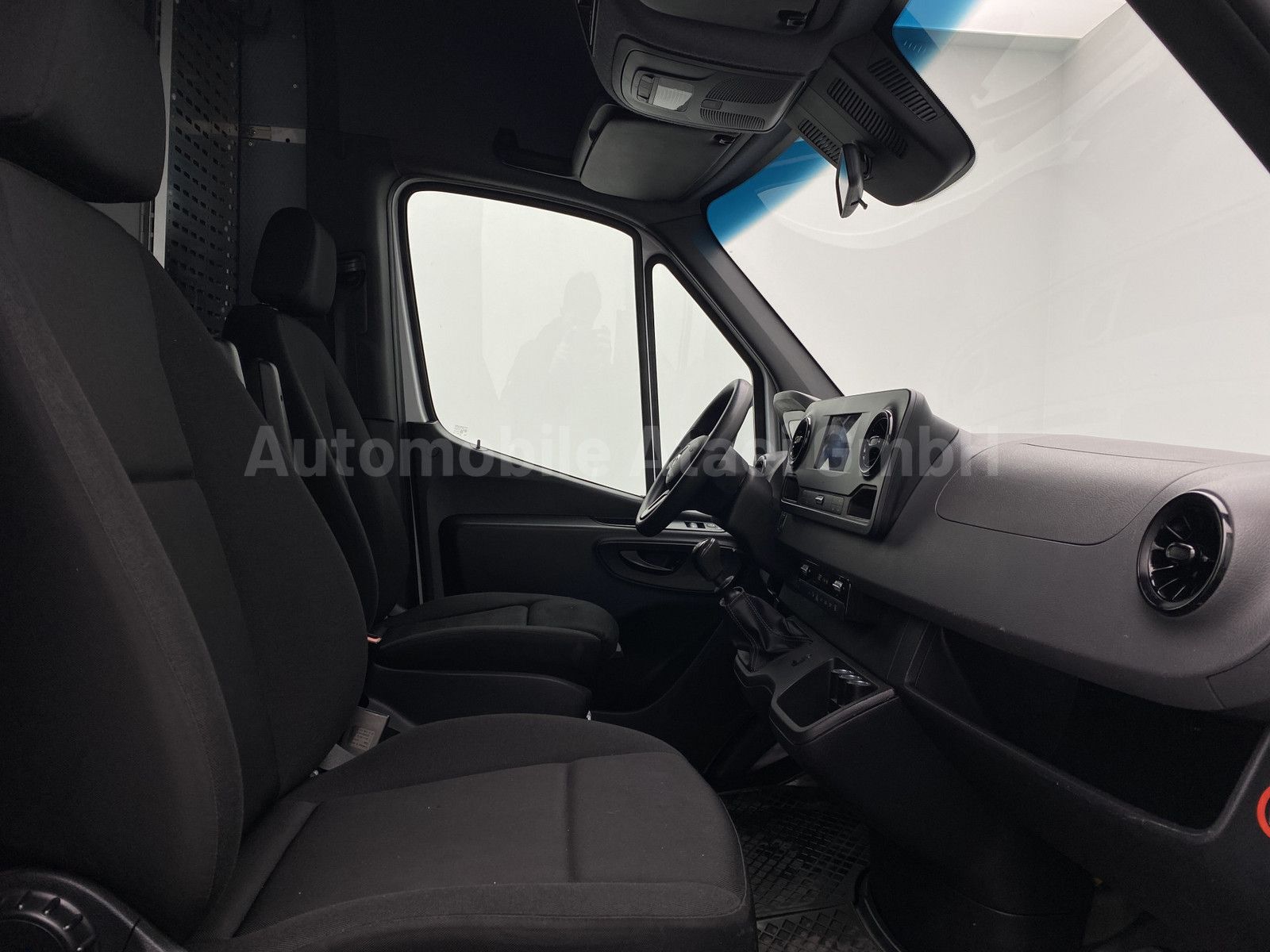 Fahrzeugabbildung Mercedes-Benz Sprinter 516 MAXI *WERKSTATT* 230V+KAMERA 8504