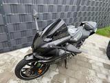 Yamaha YZF-R 125 EZ: 09/2022 schwarz Shark Auspuff - Angebote