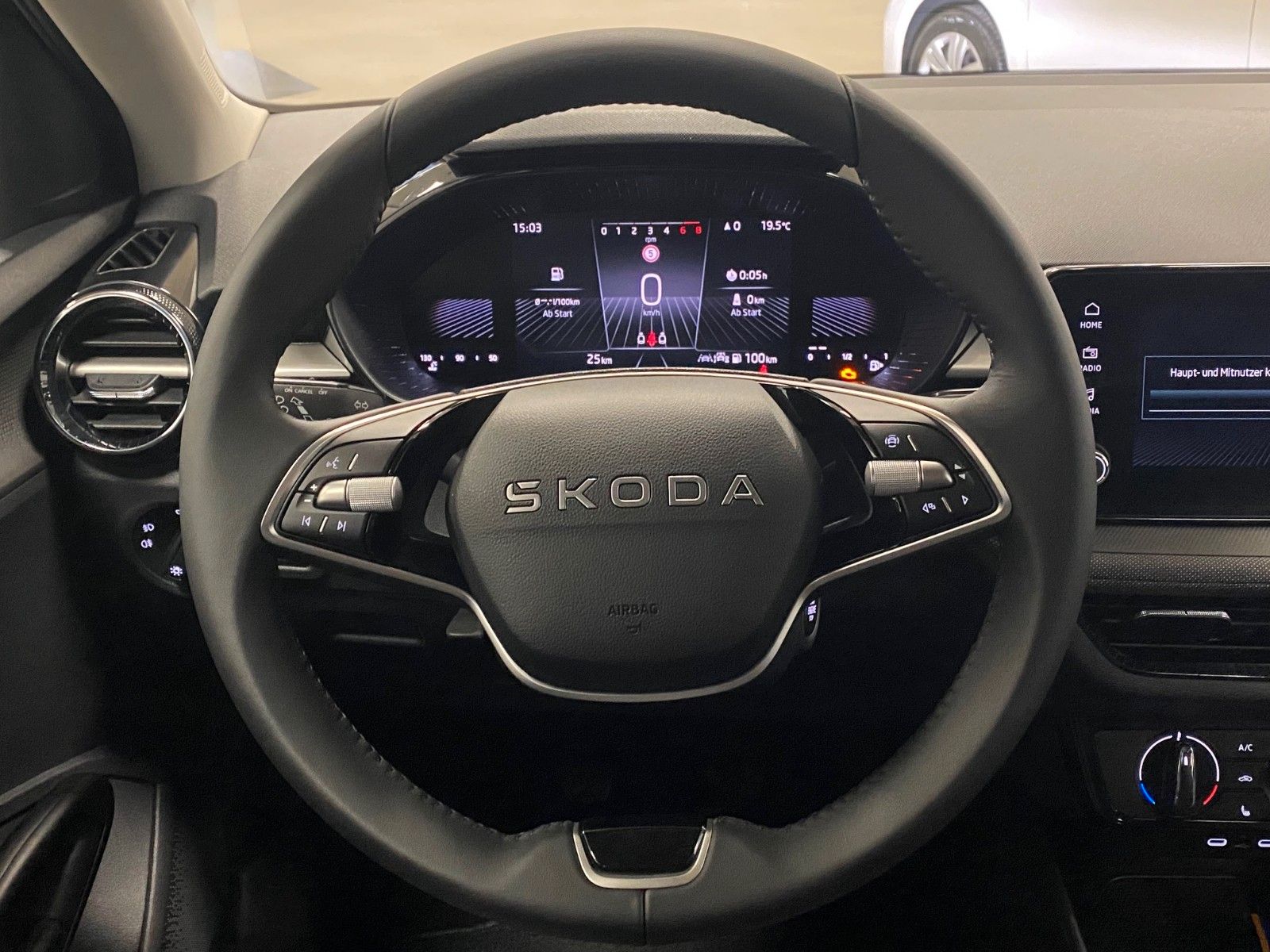 Fahrzeugabbildung SKODA Fabia 1.0 TSI Garantie 2030/100.000KM+Selection+