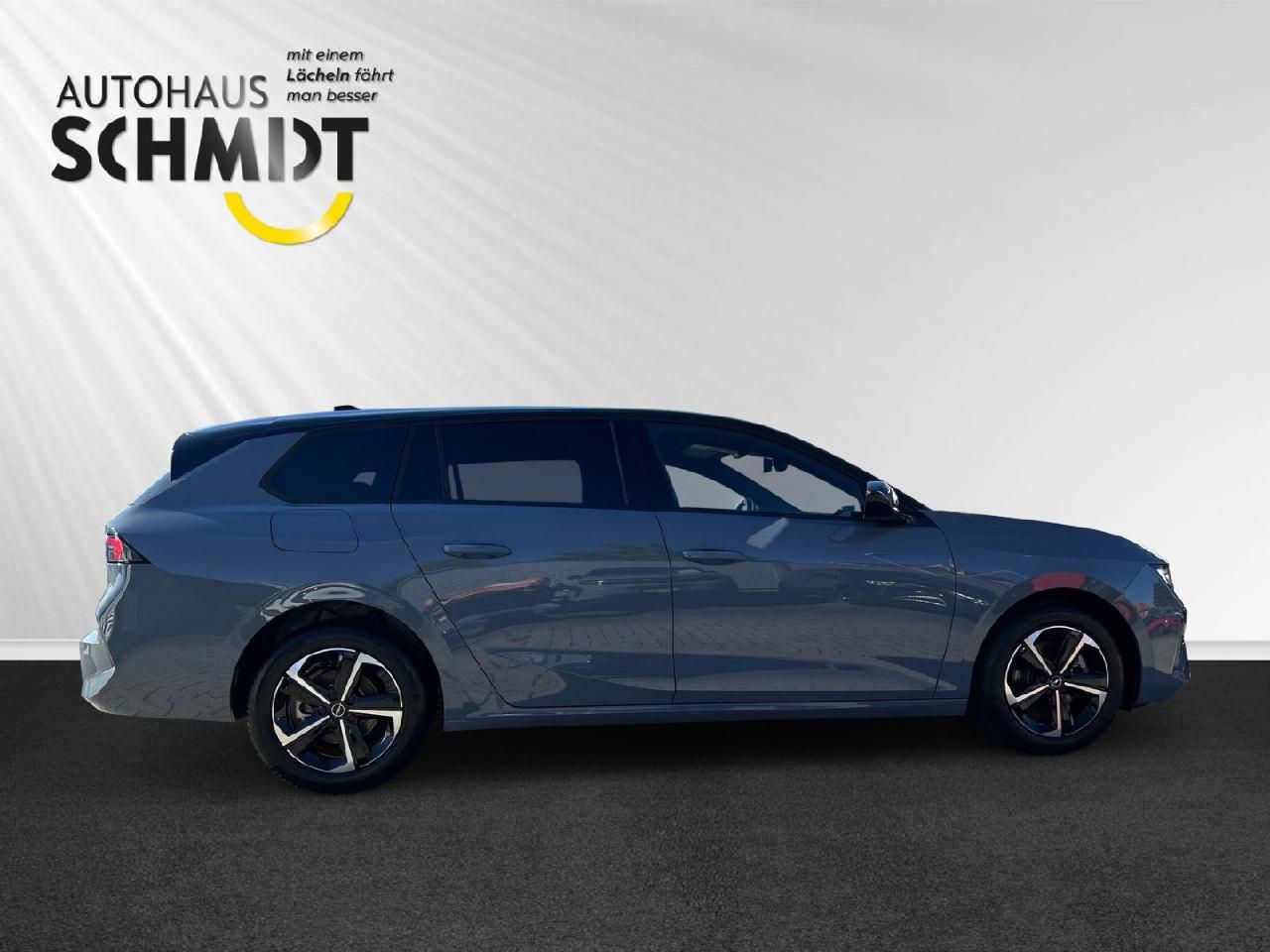 Fahrzeugabbildung Opel Astra L Sports Tourer GS AT-8