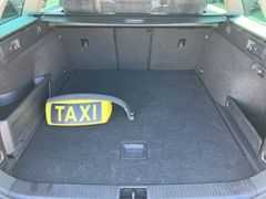 VW Passat Variant 2.0 TDI Business Taxi DSG LED AHK VW Passat Variant 2.0 TDI Business Taxi DSG LED AHK