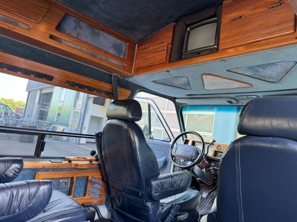 Fahrzeugabbildung Chevrolet Chevy Van G20 707 Leder deutsches Fzg AHK