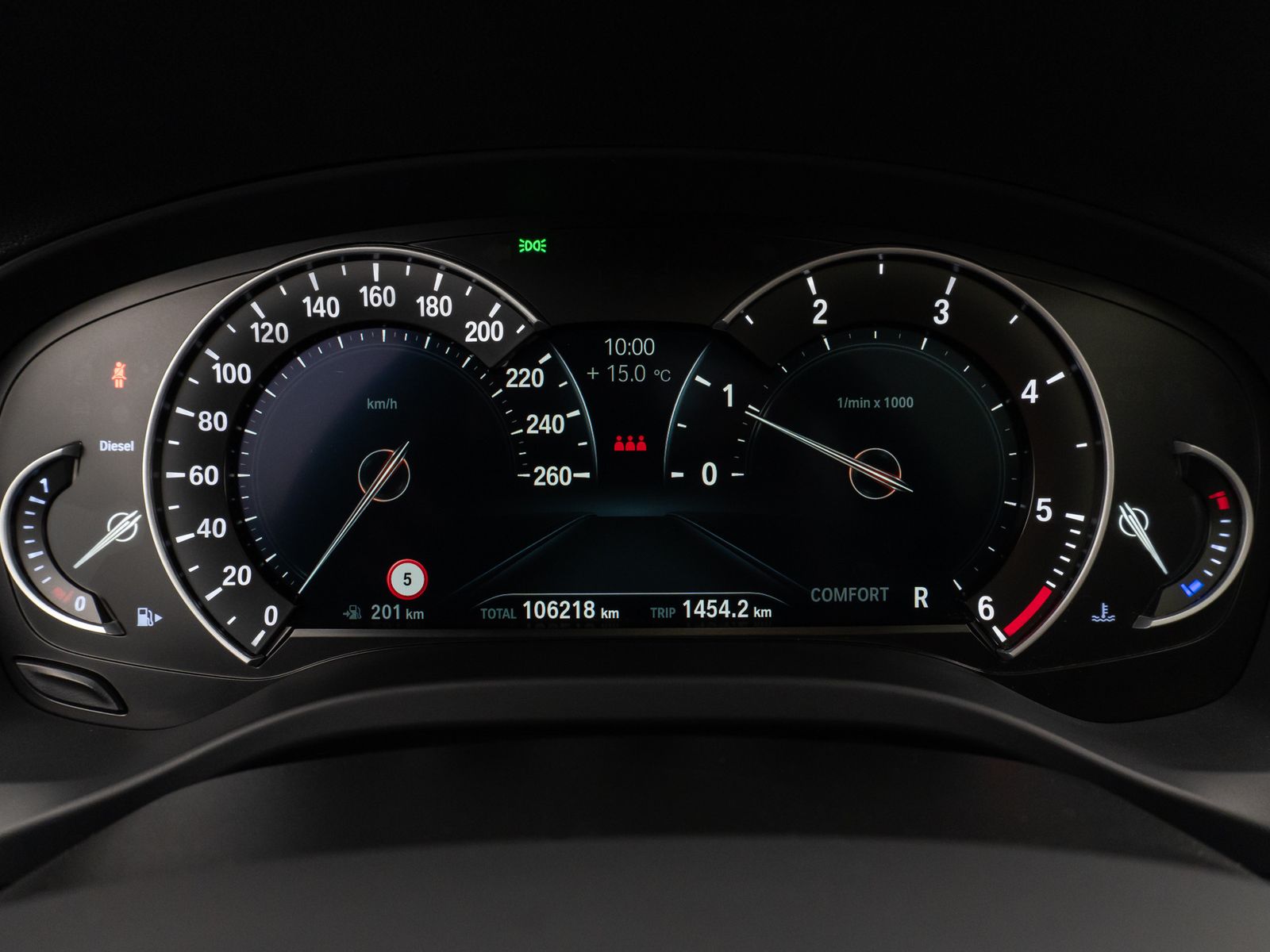 Fahrzeugabbildung BMW X3 xD20d xLine Kamera Panorama DAB HUD HiFi AHK