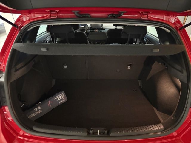 Fahrzeugabbildung Hyundai i30 FL 5-Türer 1.5 Benzin Turbo 7-DCT (48V) Edit