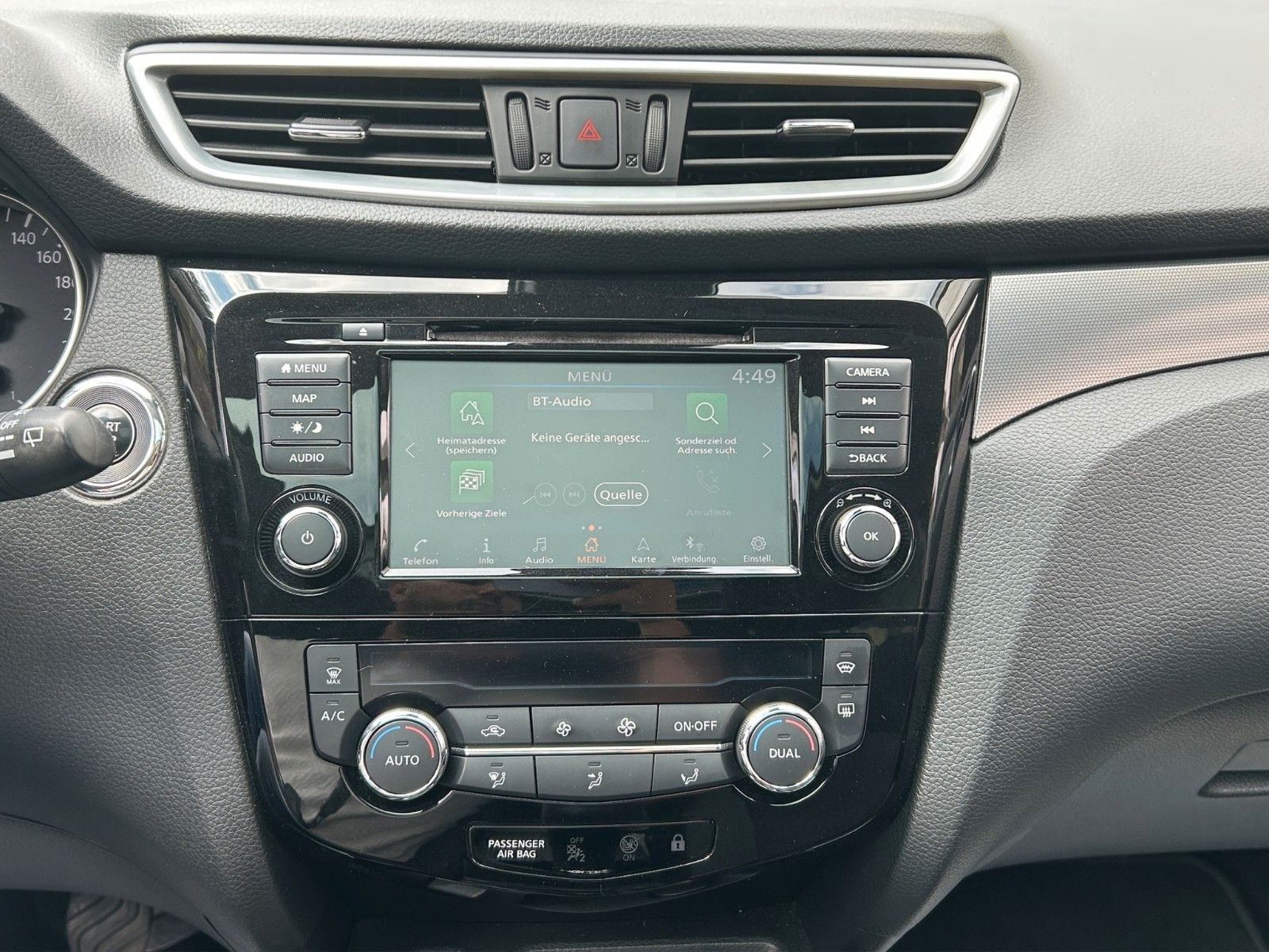 Fahrzeugabbildung Nissan Qashqai Tekna+ Klima/Kamara 360°/Panorama