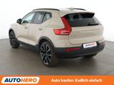 Volvo XC40 2.0 B4 Mild-Hybrid Ultra Dark 2WD Aut.*LED* - Volvo XC40: Ultra Dark