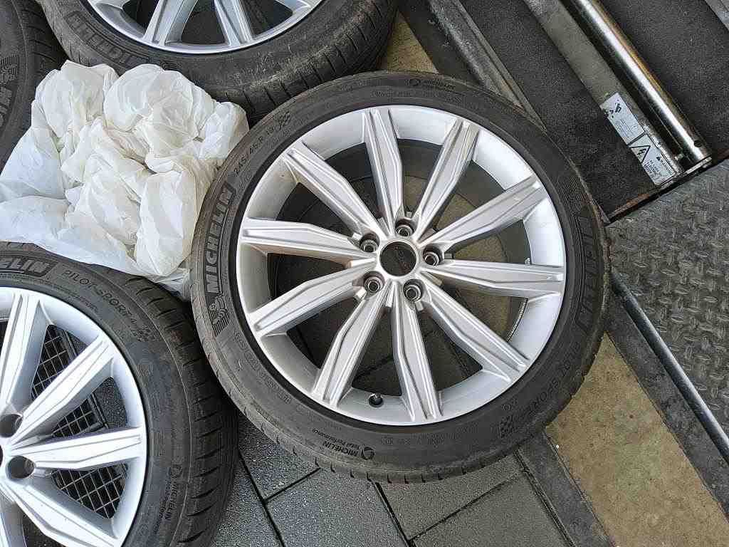 Audi A6 - Bild 8
