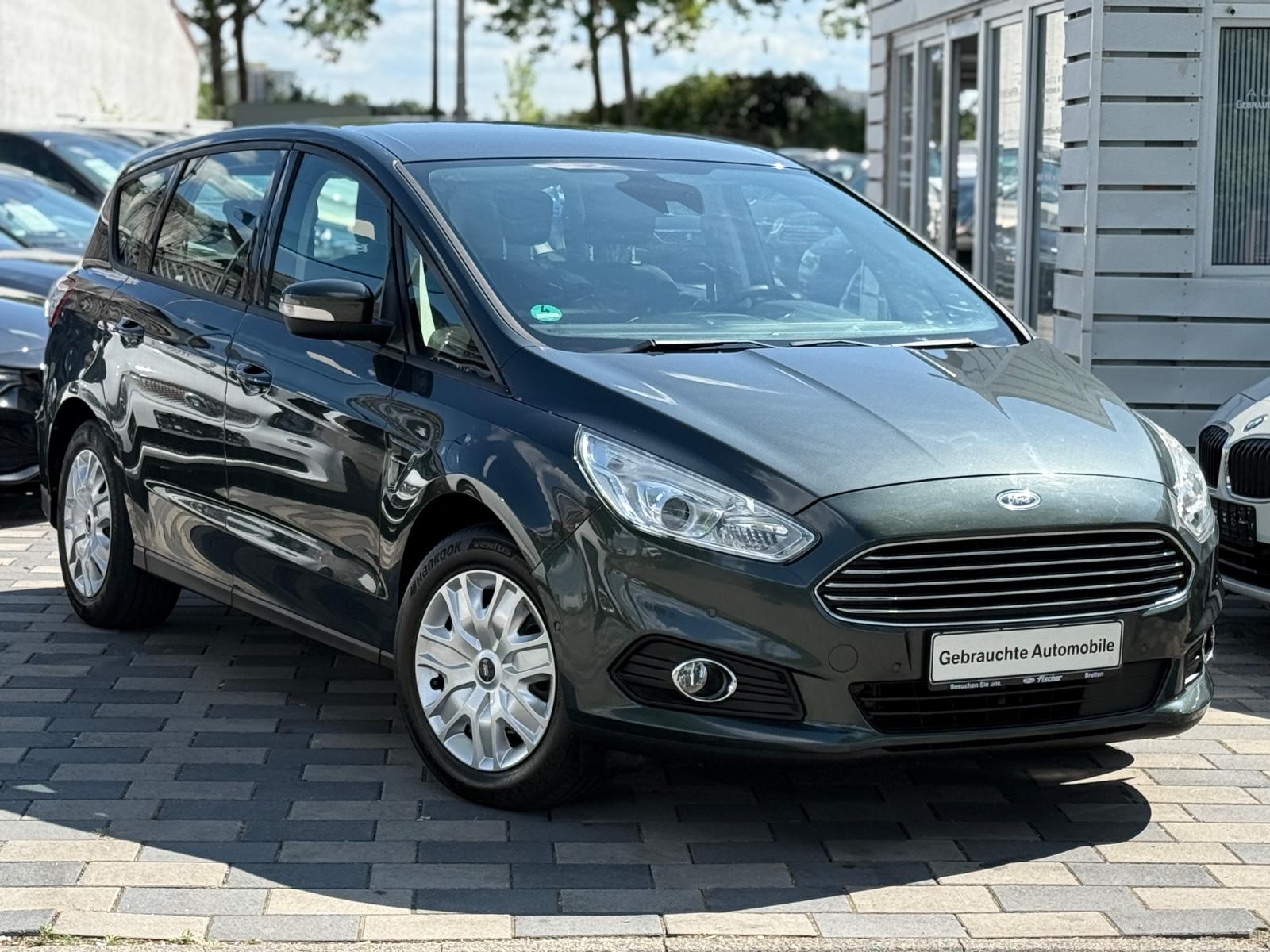 Ford S-Max Trend Navi Klimaautomatik AHK Sitzheizung