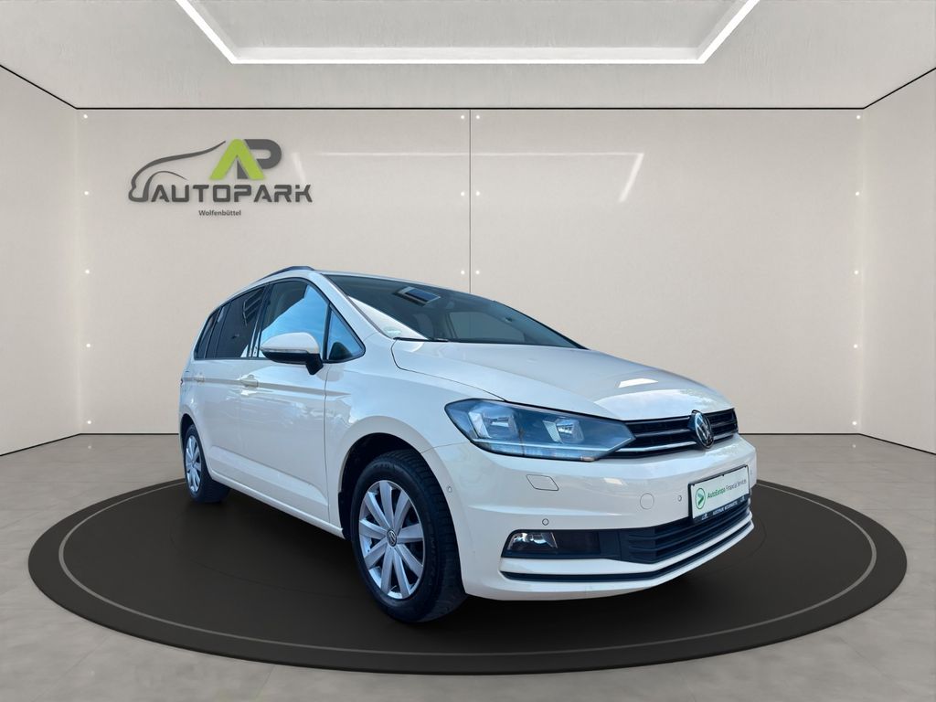 Image of Volkswagen Touran
