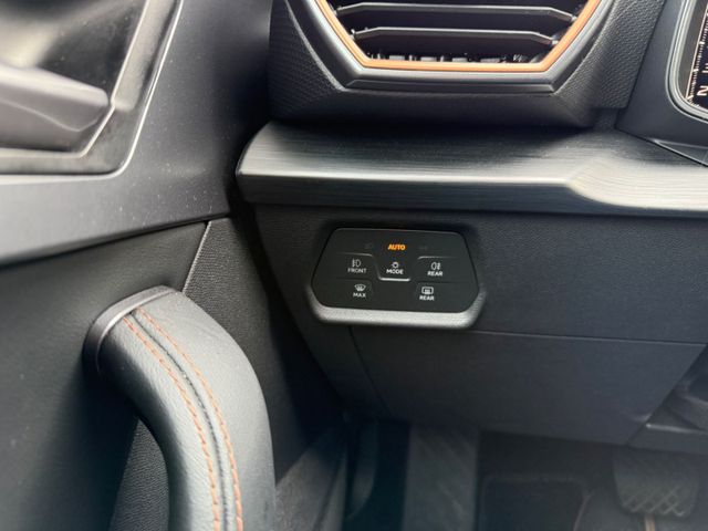 Leon Sportstourer 1.5TSI DSG *NAVI+LED+AHK+BEATS