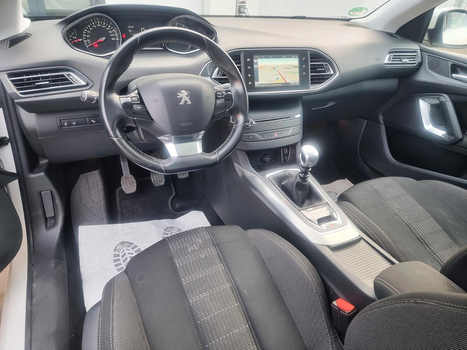 Peugeot 308 SW Allure NAVI KAMERA TEMP SITZH LED PDC ALU