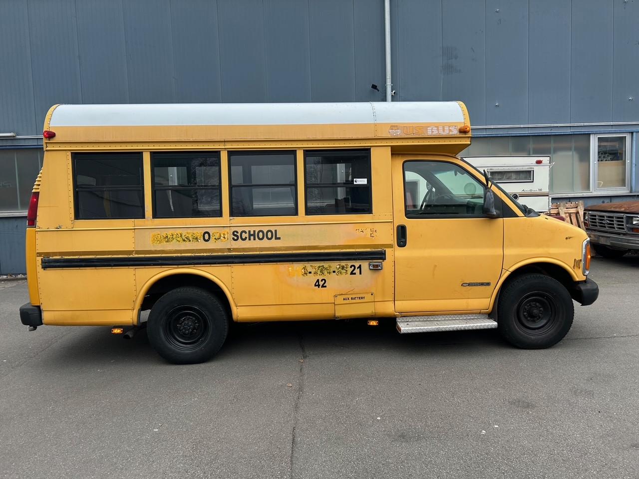 Chevrolet Express 3500 School Bus 6,5 Liter V8 Turbodiesel