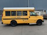 Chevrolet Express 3500 School Bus 6,5 Liter V8 Turbodiesel - Chevrolet: 3500