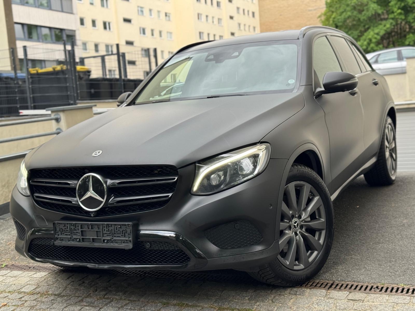 Mercedes-Benz GLC 350 d 4Matic/PANO/360/HUD/KEYLESS/LUFTFEDERU
