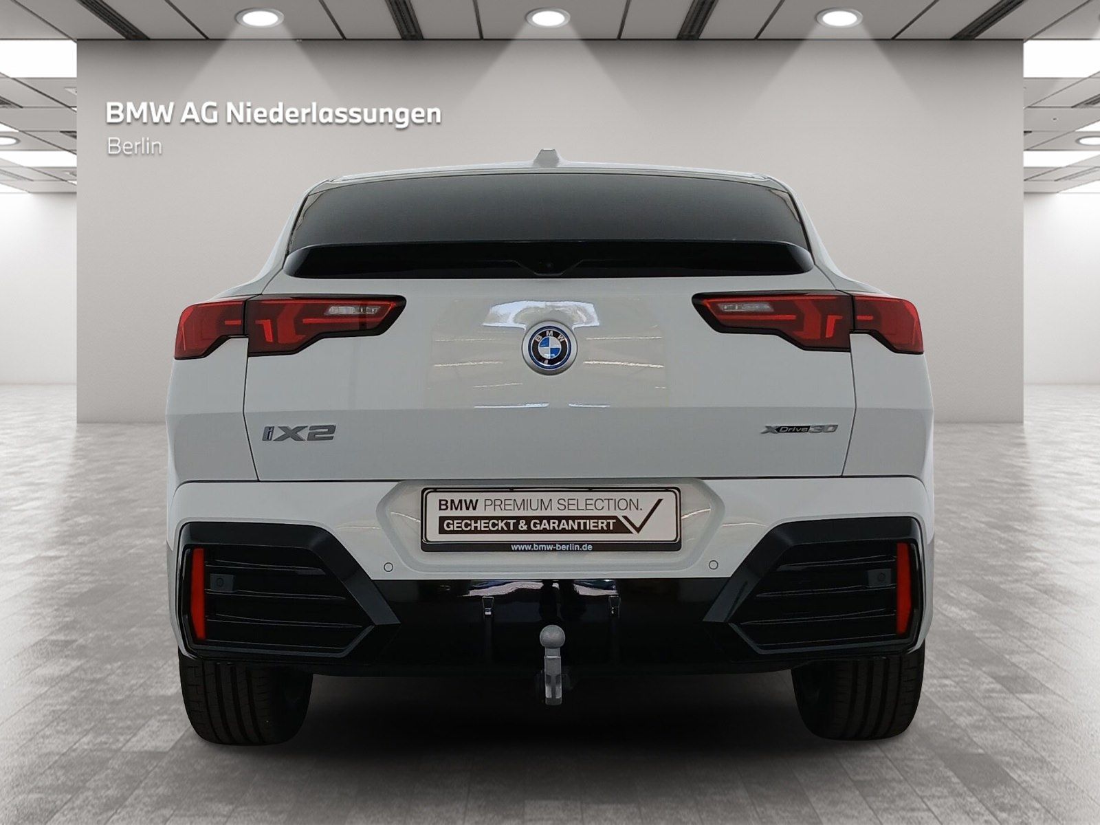 BMW iX2 - Bild 6