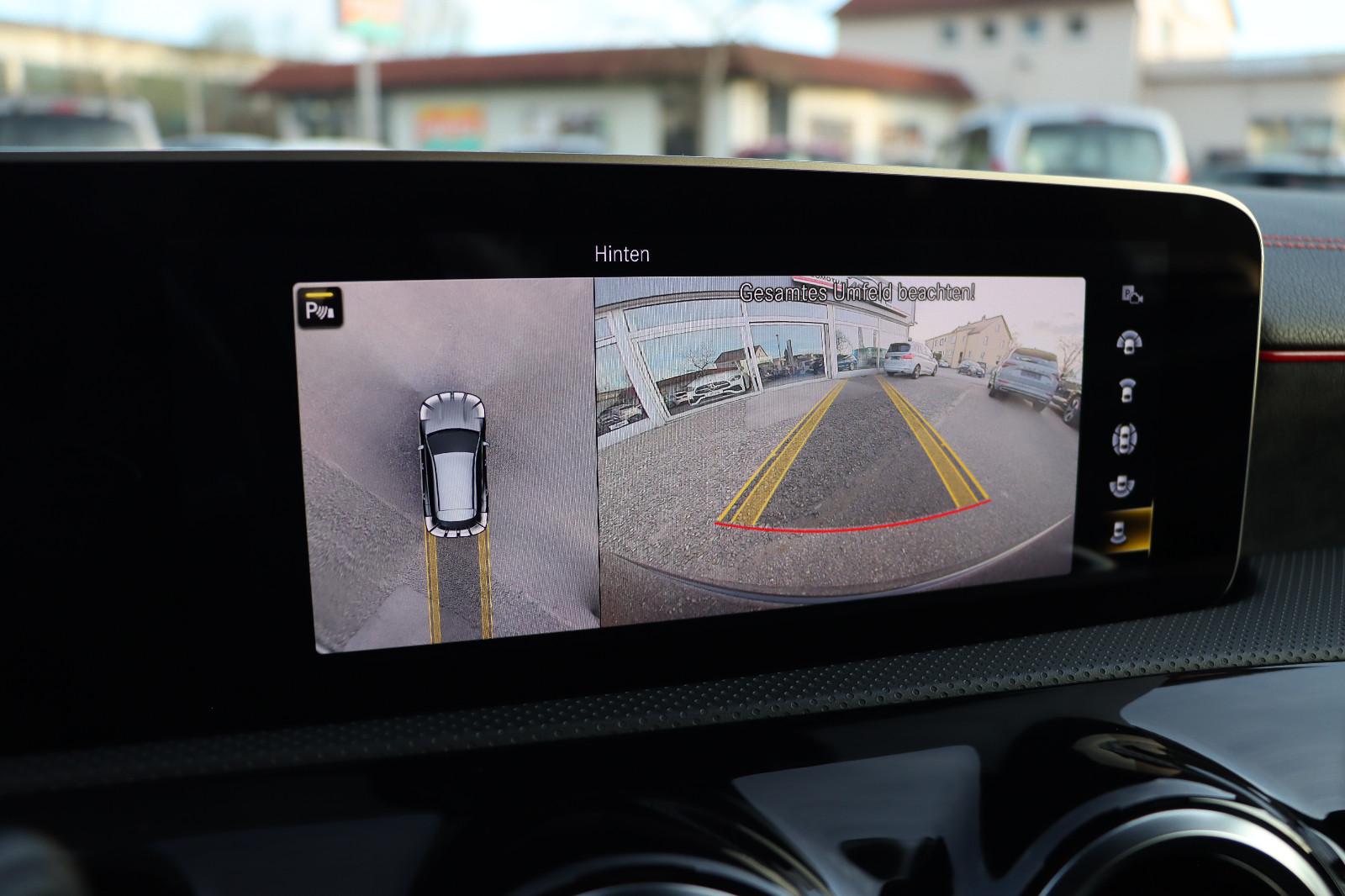 Mercedes-Benz CLA 35 AMG 4Matic l 1.HAND l 360° l