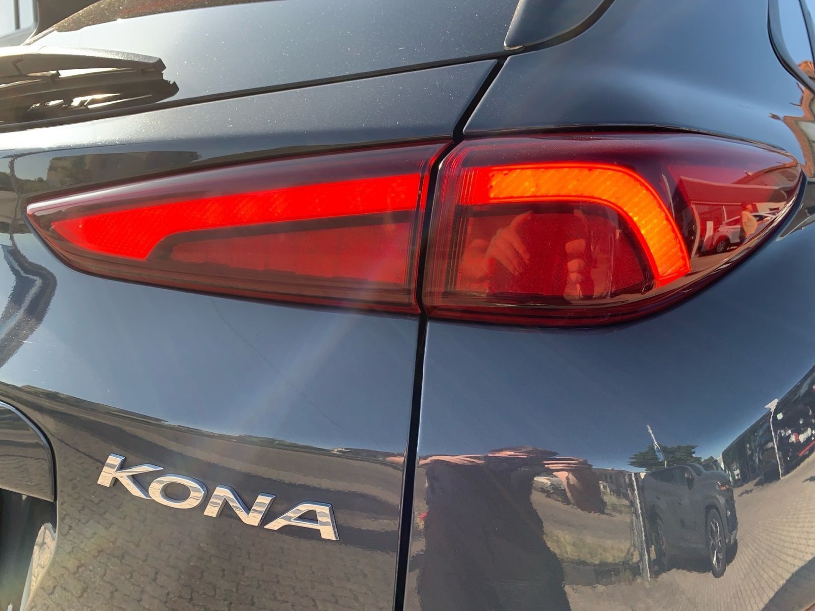 Fahrzeugabbildung Hyundai KONA 1.6 GDI Prime Hybrid Navi LED Leder 1Hd