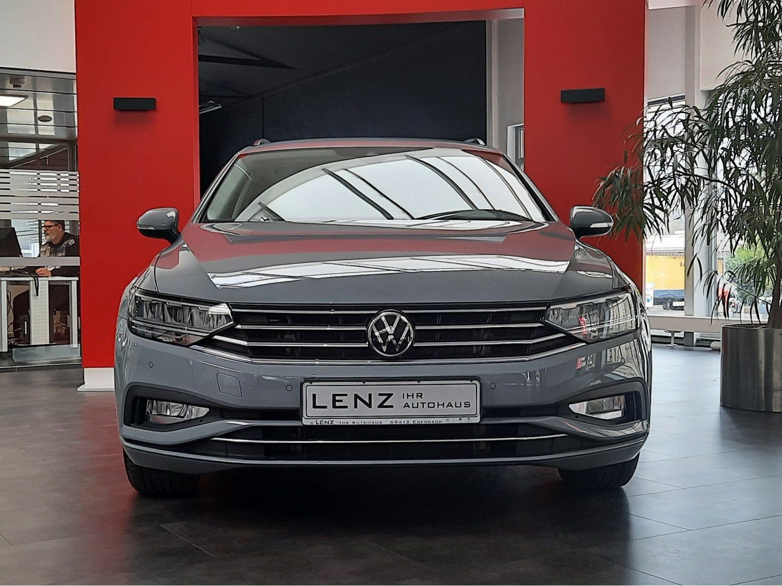 Fahrzeugabbildung Volkswagen Passat Variant Business TSI DSG *AHK*Navi*Cam*