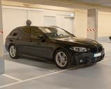 BMW 530d M-Paket | VOLL | Pano | SoftCl. | SitzBel.  - BMW 530 Kombi 530d m paket voll mit Diesel-Antrieb