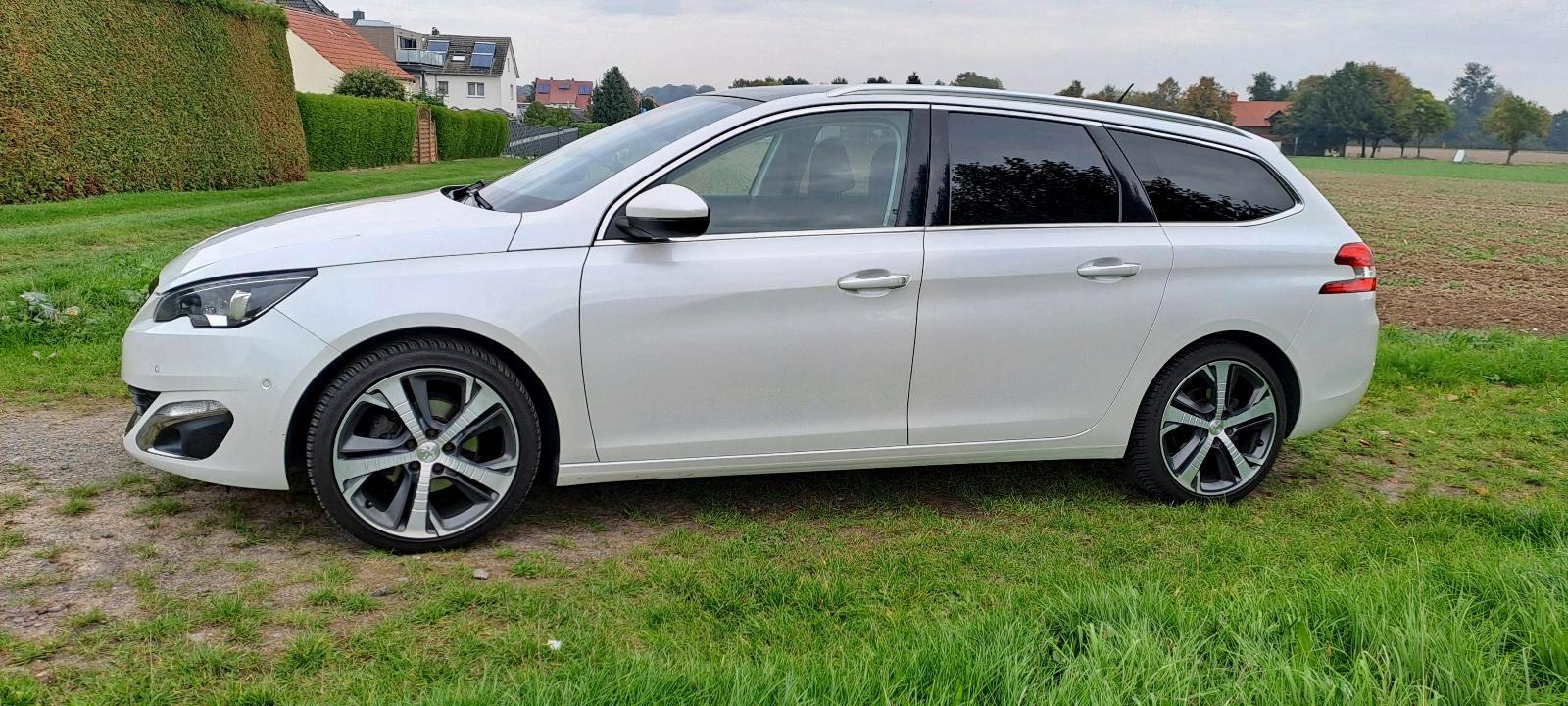 Peugeot 308 2015 — photo 6