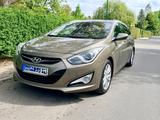 Hyundai i40 cw 1.7 CRDi Style blue 85kW Style - Hyundai i40 in Berlin