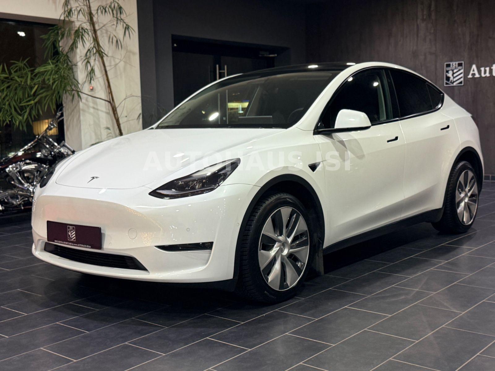 Tesla Model Y Long Range Dual AWD PANORAMA,KAMERA
