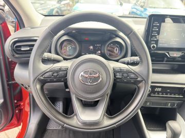 Toyota Yaris - 12