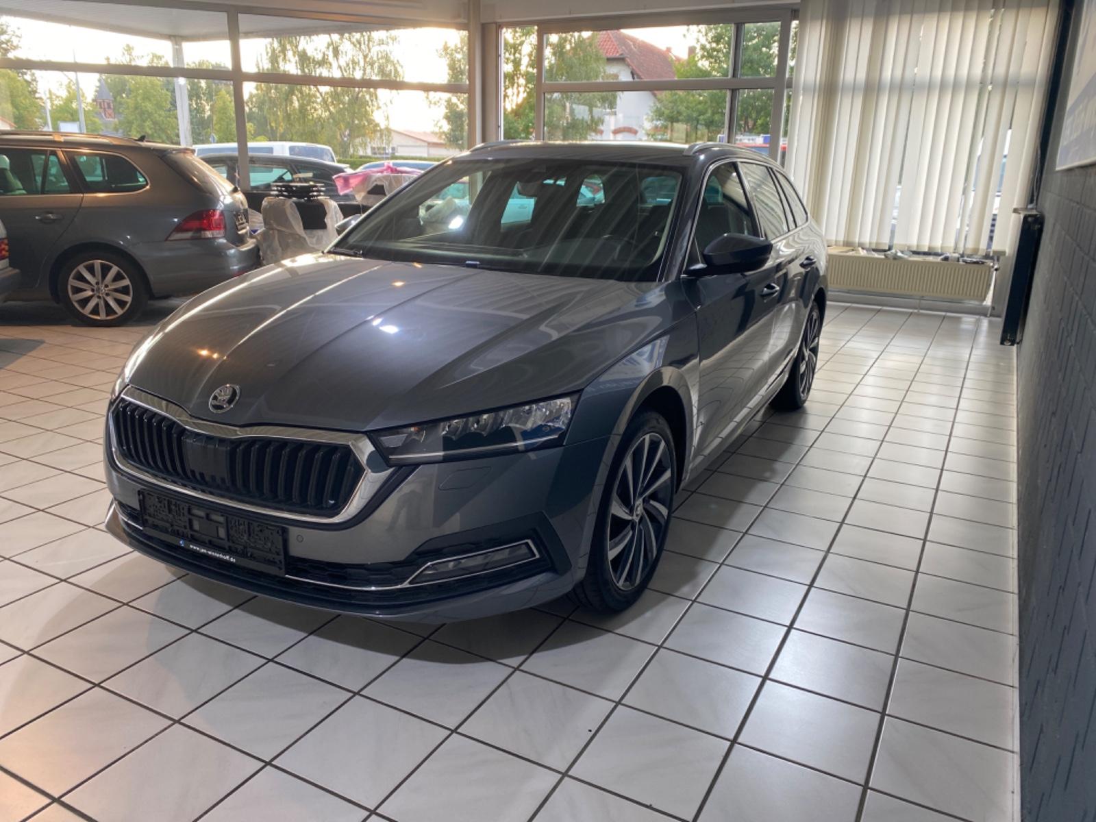 Skoda Octavia Combi 2.0 TDI DSG 4x4 Style LED AHK STHZ