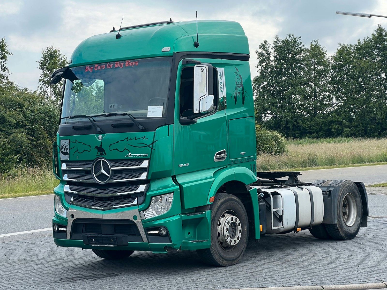Fahrzeugabbildung Mercedes-Benz Actros 1843 SZM 4x2 Hydraulik