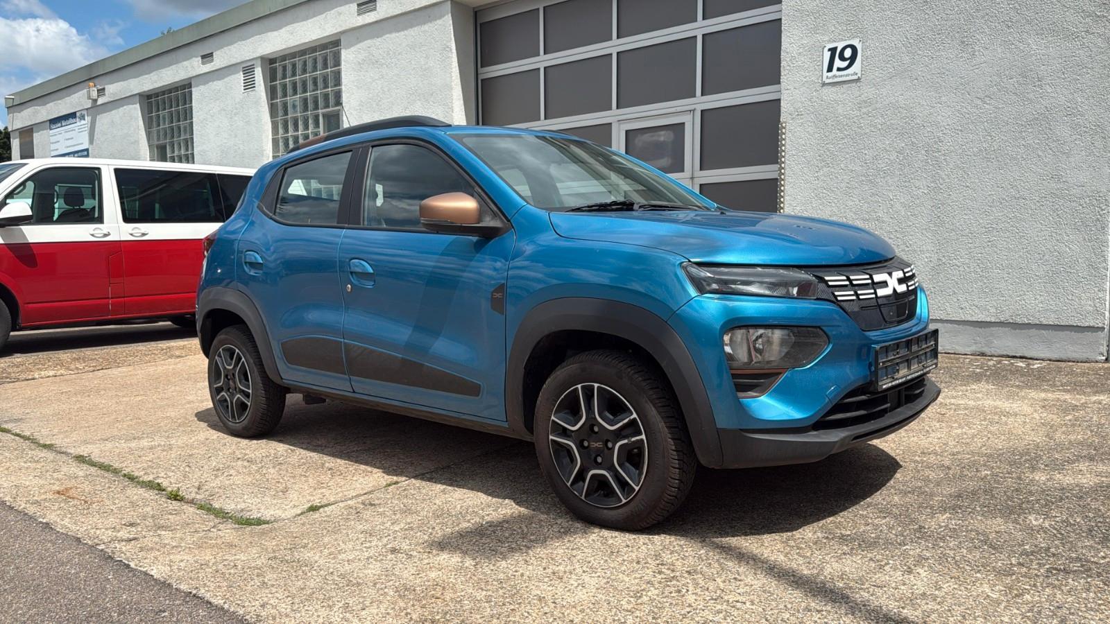 Dacia Extreme 65 PS CCS Schnellladedose