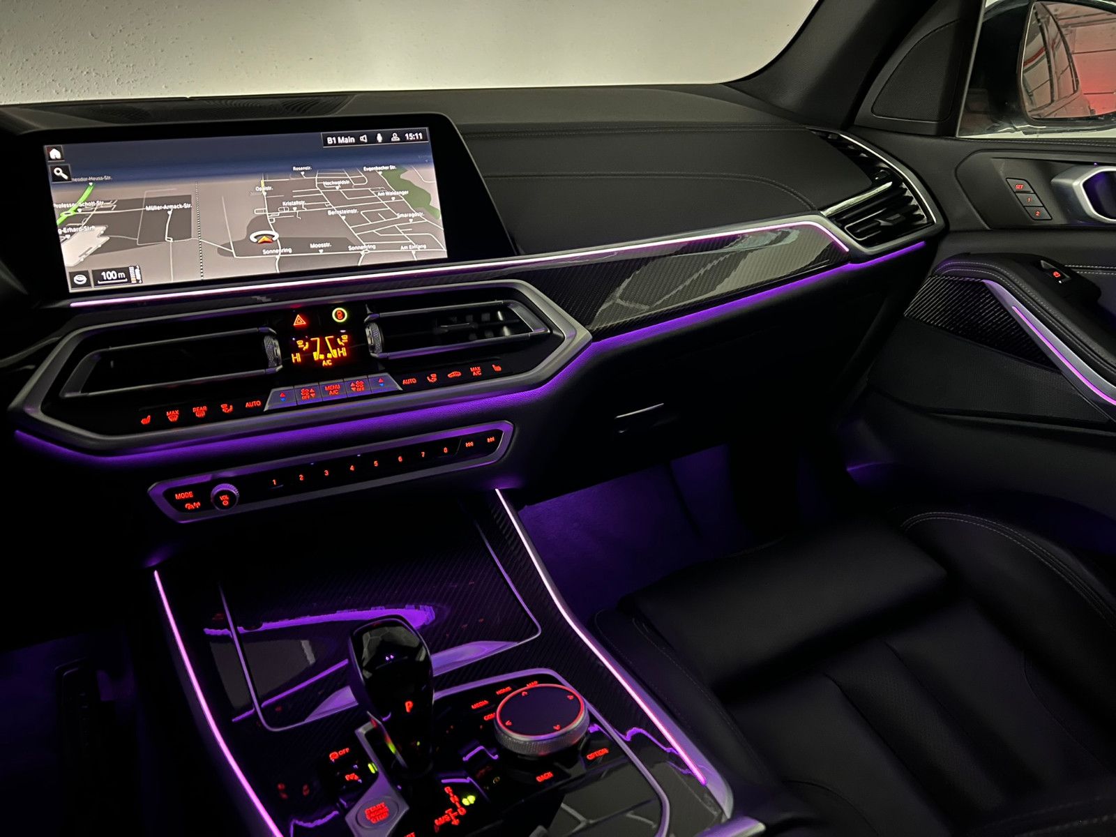 Fahrzeugabbildung BMW X5 xDrive 40 d M SPORT/LASER/AHK/PANO/DRAVITGRAU