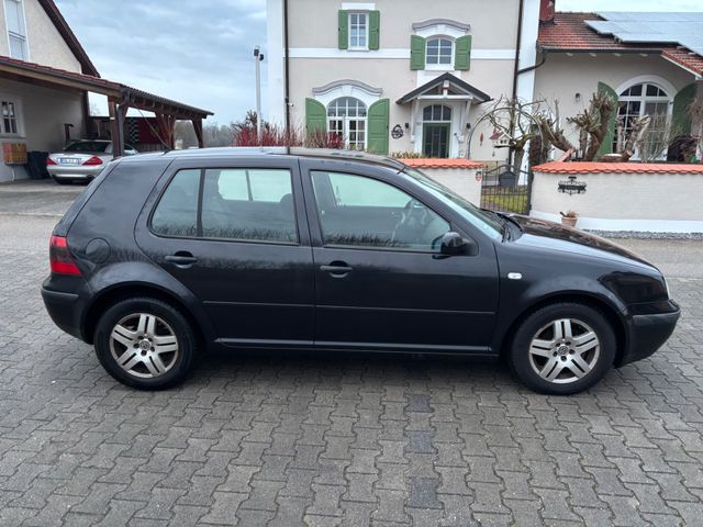 Volkswagen Golf 1.6 Comfortline 2.Hand Klima Alu Standheiz.